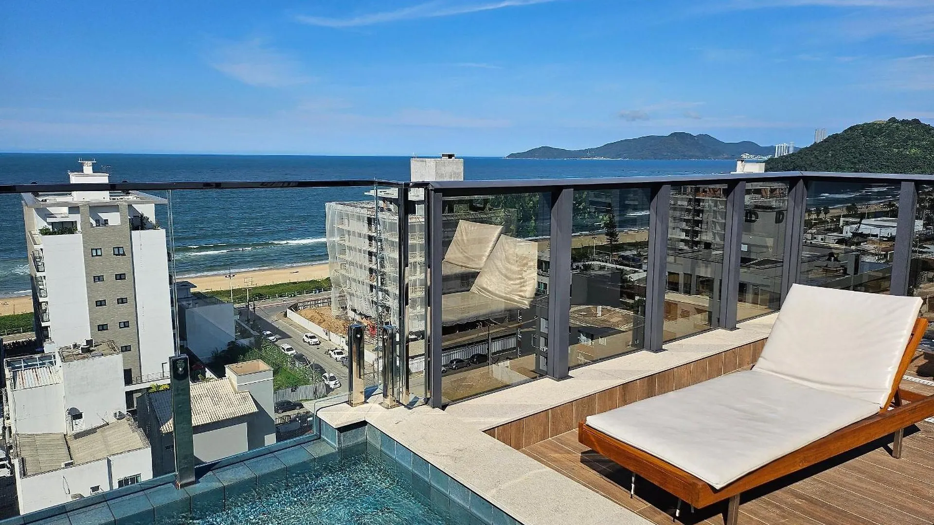 Itajaí Conforto E Praticidade Na Praia Brava!