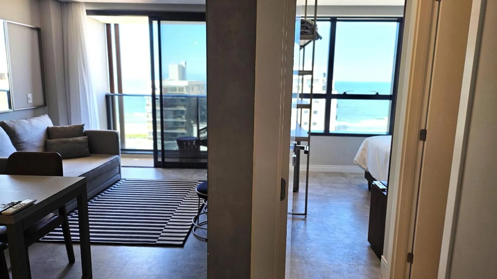 Itajaí Conforto E Praticidade Na Praia Brava!